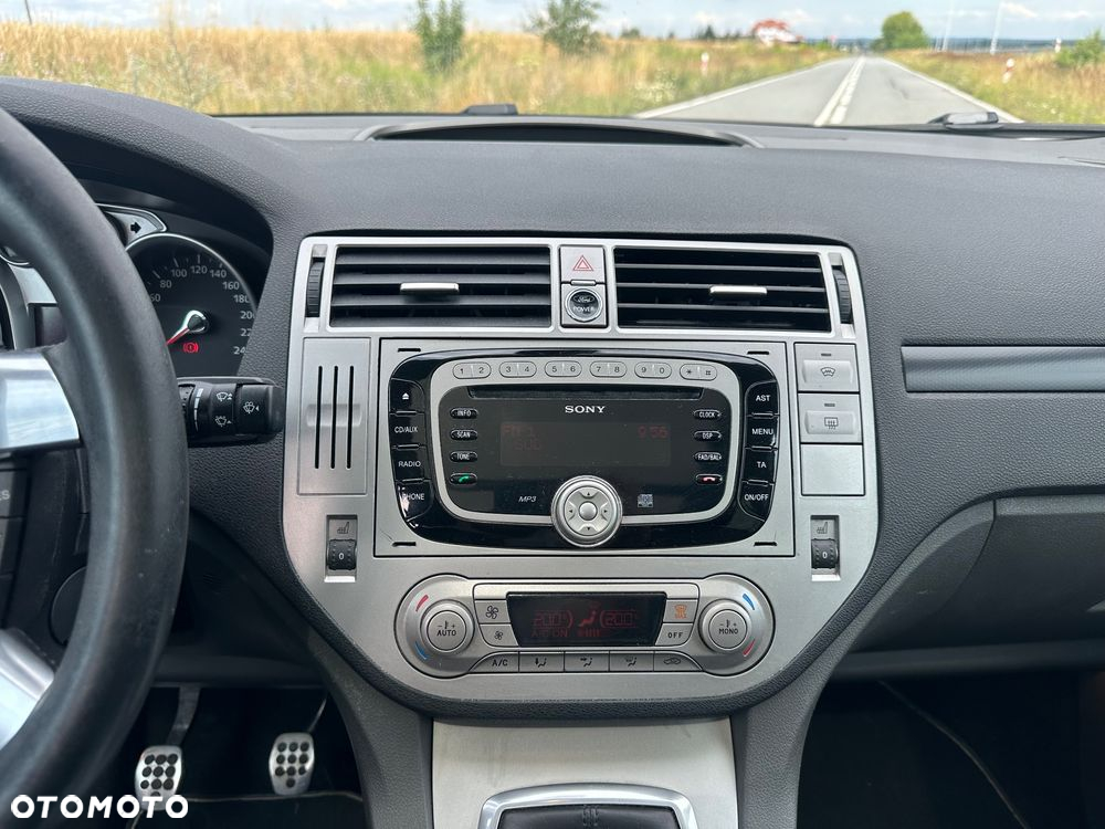 Ford Kuga 2.0 TDCi 4x4 Individual - 22