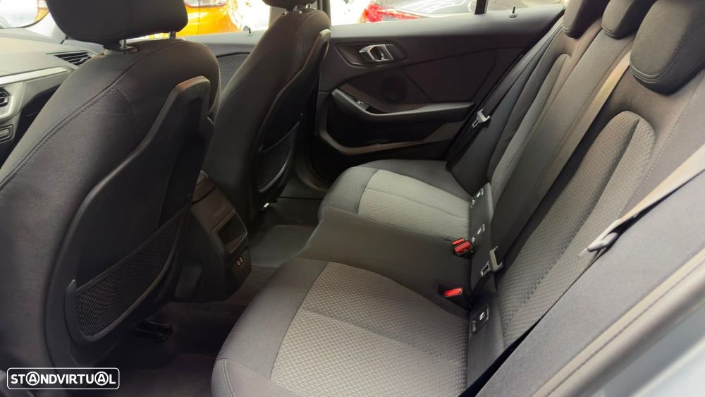 BMW 116 d Line Luxury Auto - 40