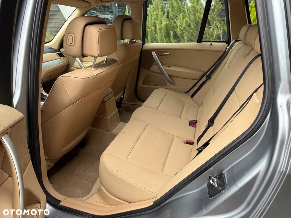 BMW X3 xDrive20d - 12