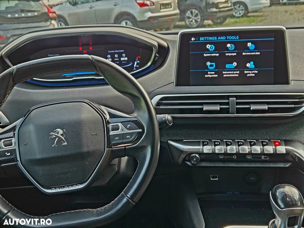 Peugeot 3008 PureTech 130 Stop & Start GPF Allure - 18