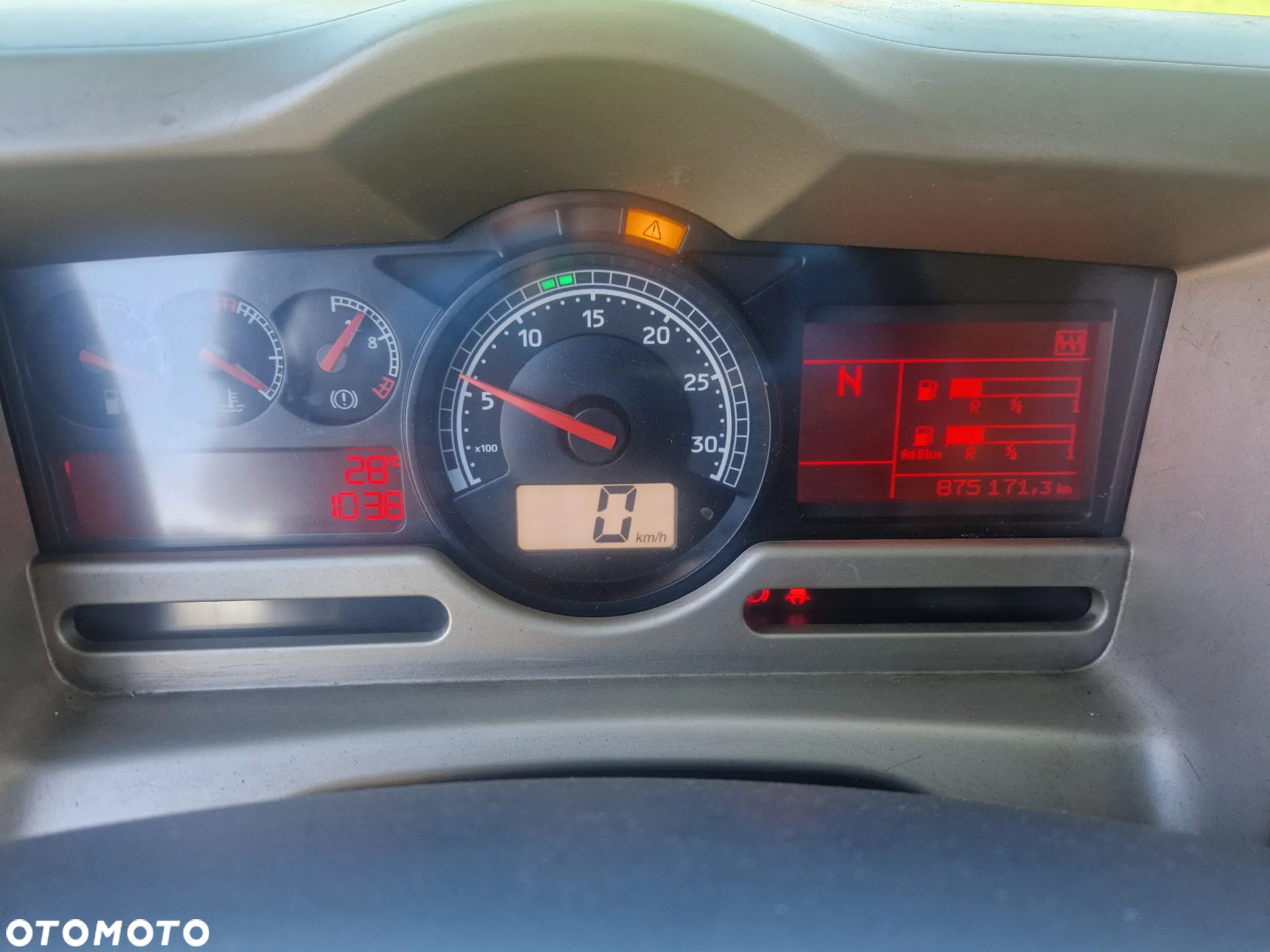 Renault Premium - 7