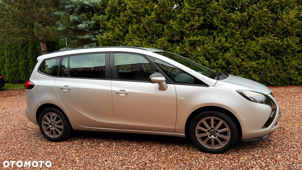 Opel Zafira Tourer 2.0 CDTI Style - 16