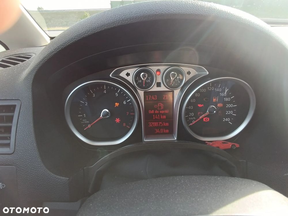 Ford C-MAX 2.0 Titanium - 13