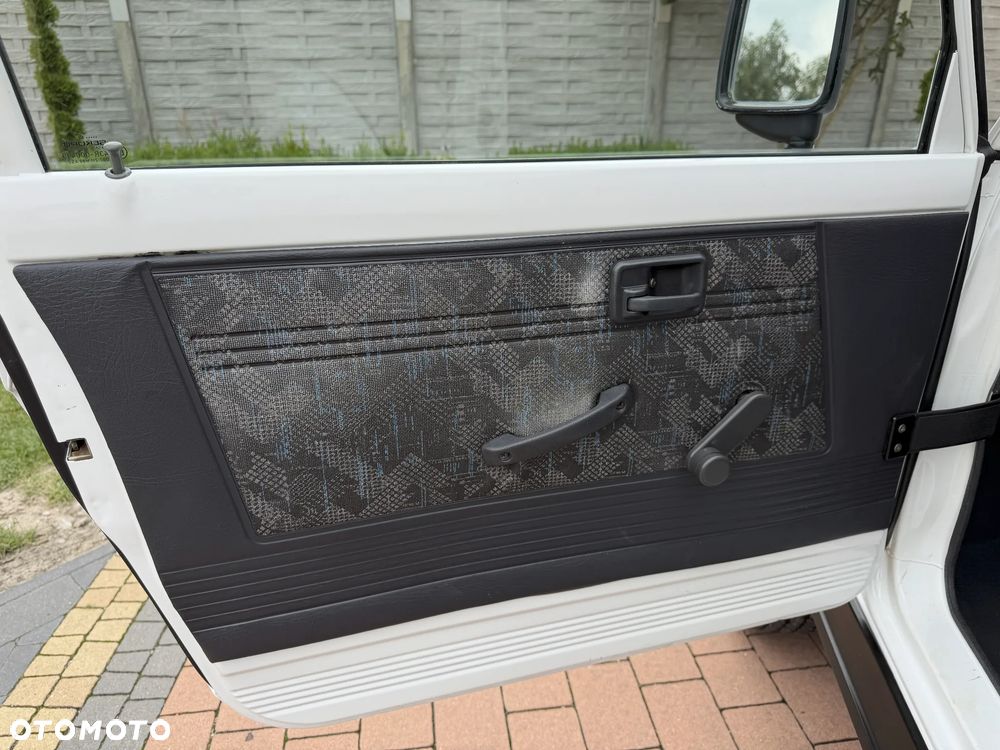 Suzuki Samurai 1.3 JX Canvas Top Special - 33