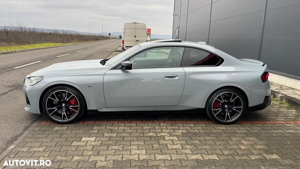 BMW M2 M240i xDrive AT - 3