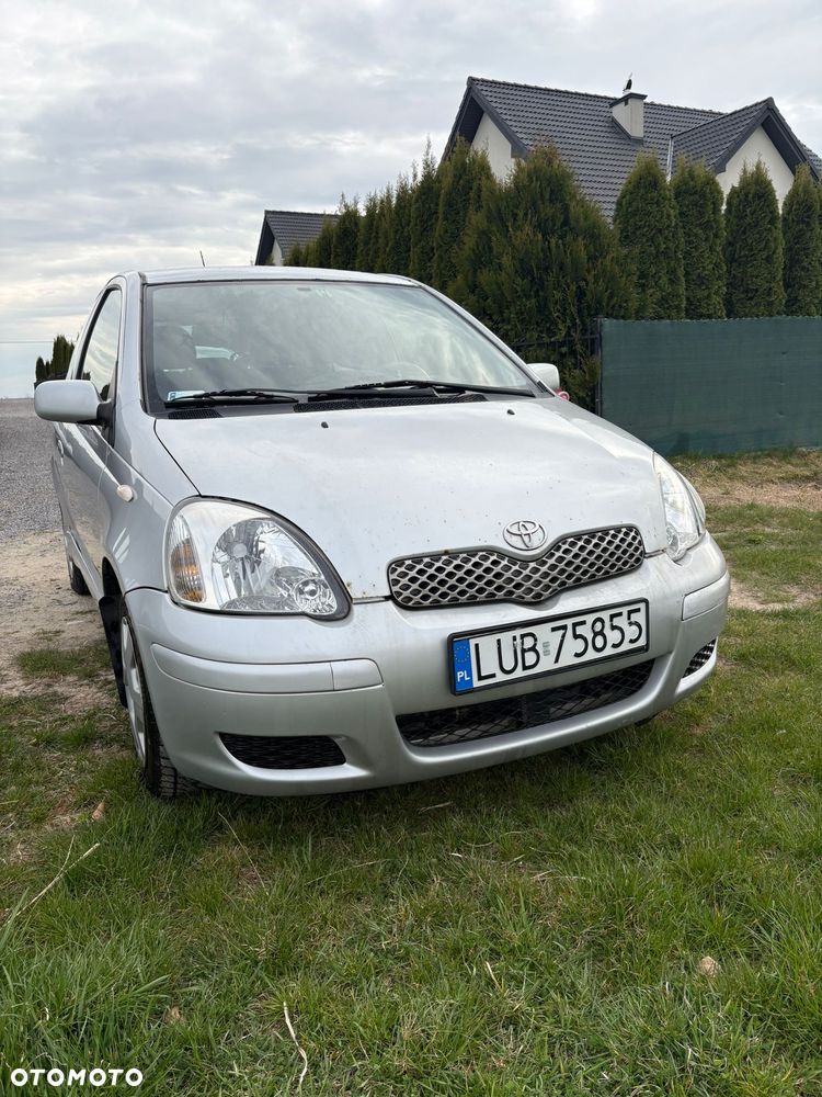 Toyota Yaris 1.3 Luna - 4