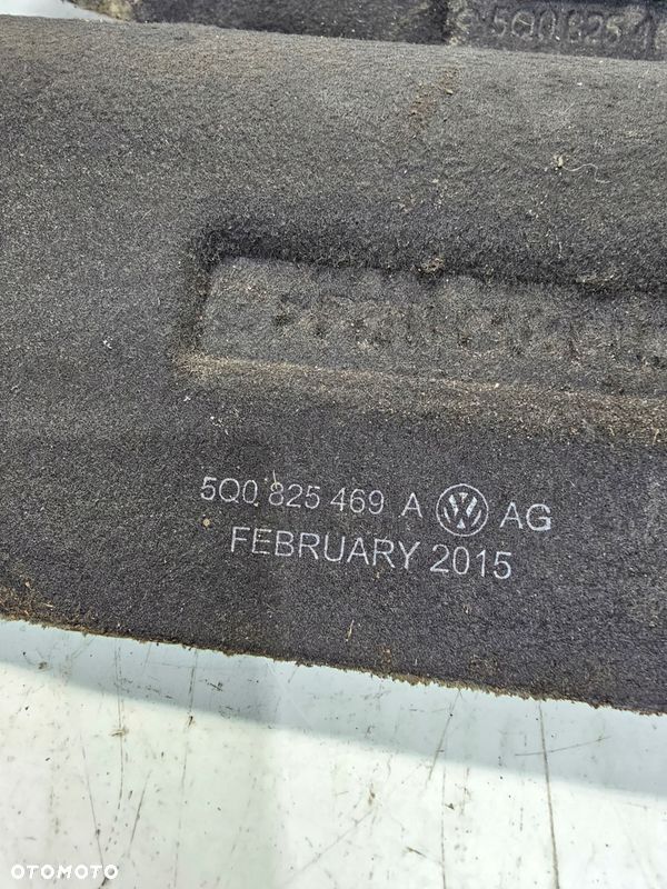 WYGŁUSZENIE SILNIKA AUDI A3 8V VW 5Q0825469A - 3