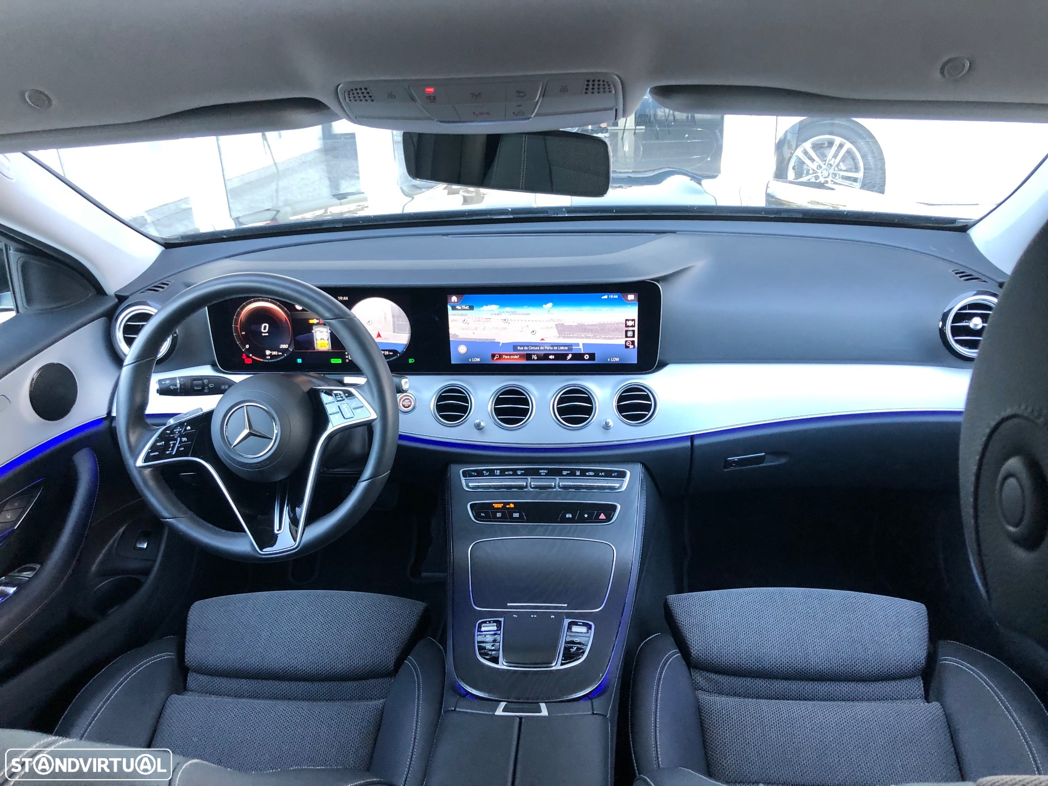 Mercedes-Benz E 300 de Avantgarde - 37