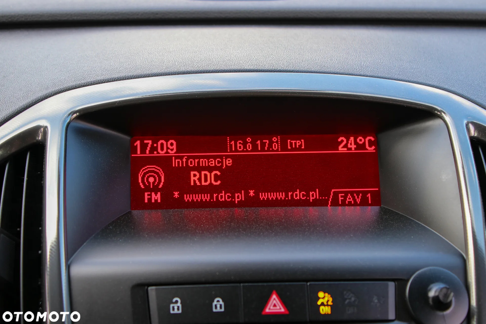 Opel Astra 1.4 Turbo Cosmo - 37