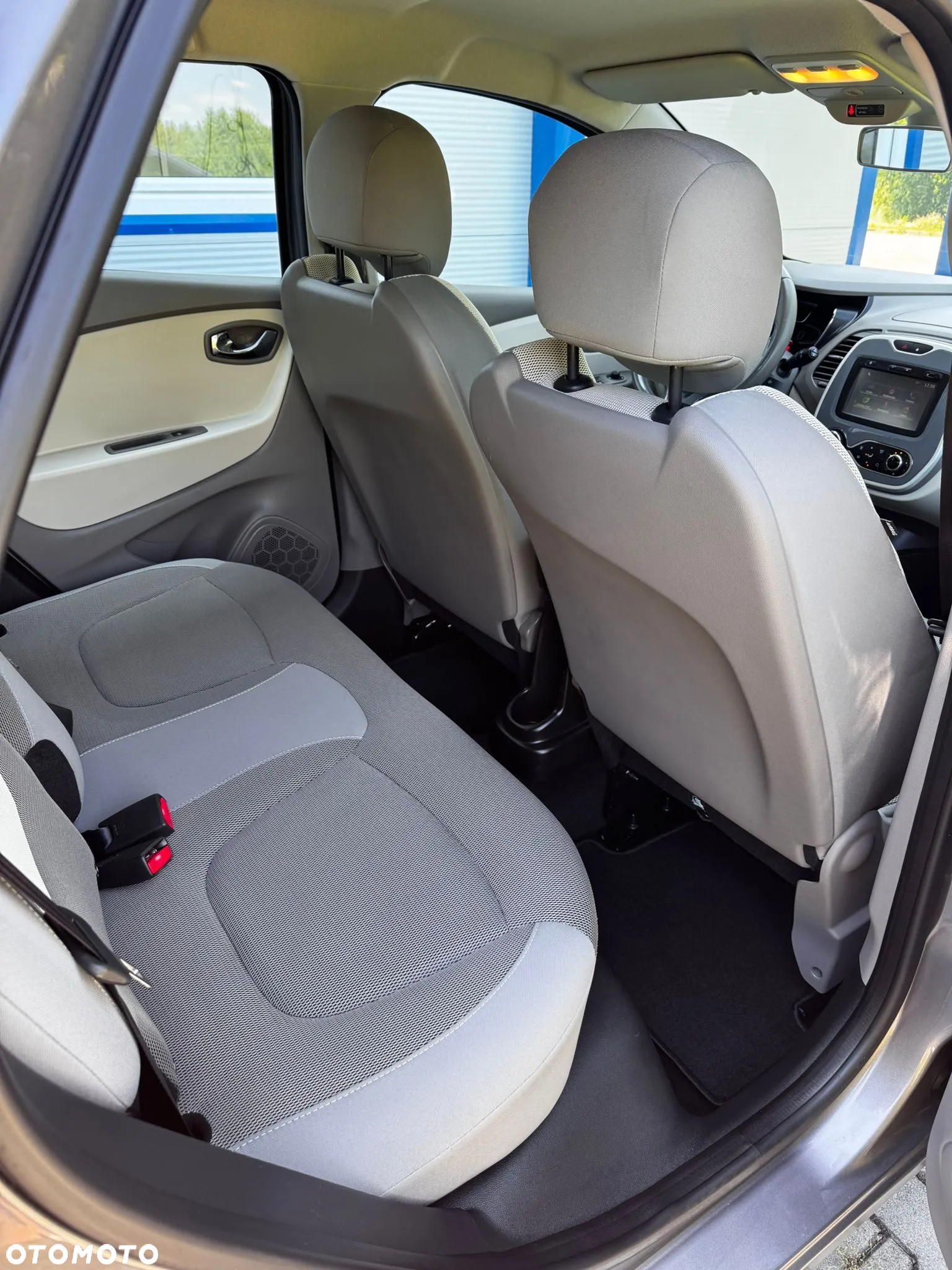 Renault Captur ENERGY TCe 120 EDC Experience - 12