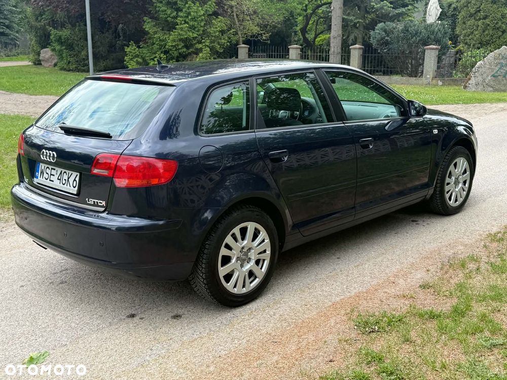 Audi A3 Sportback 1.9 TDI Ambiente - 4