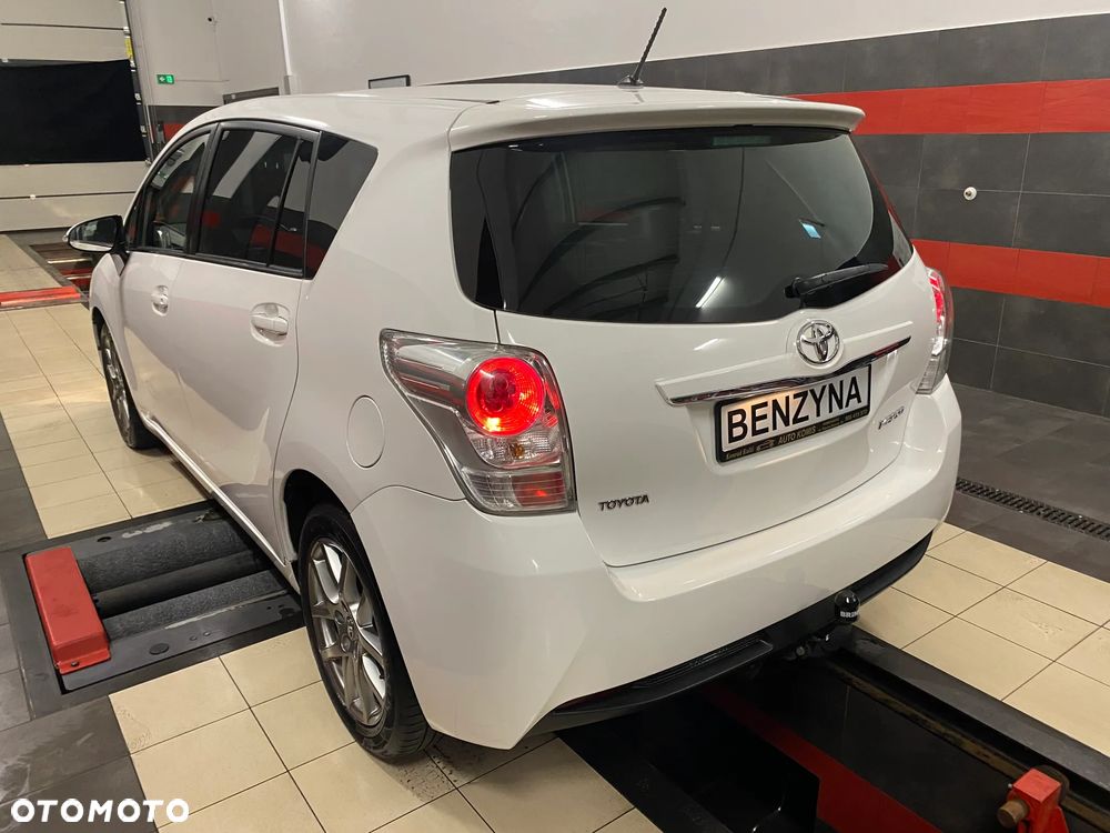 Toyota Verso 1.6 5-Sitzer - 10