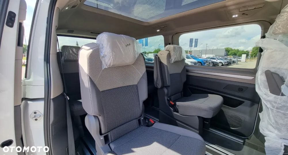 Volkswagen Multivan 1.5 TSI L2 Life DSG - 9