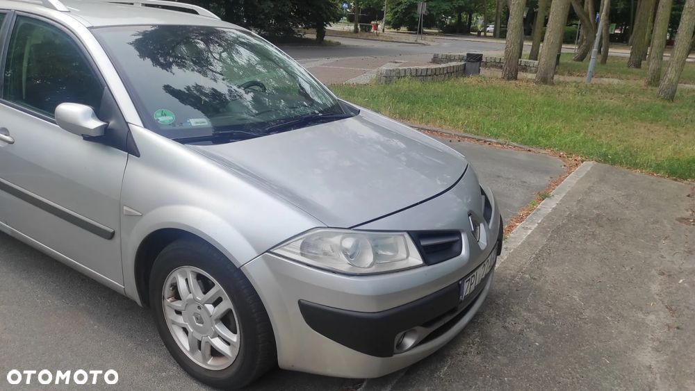 Renault Megane 1.5 dCi Authentique - 11