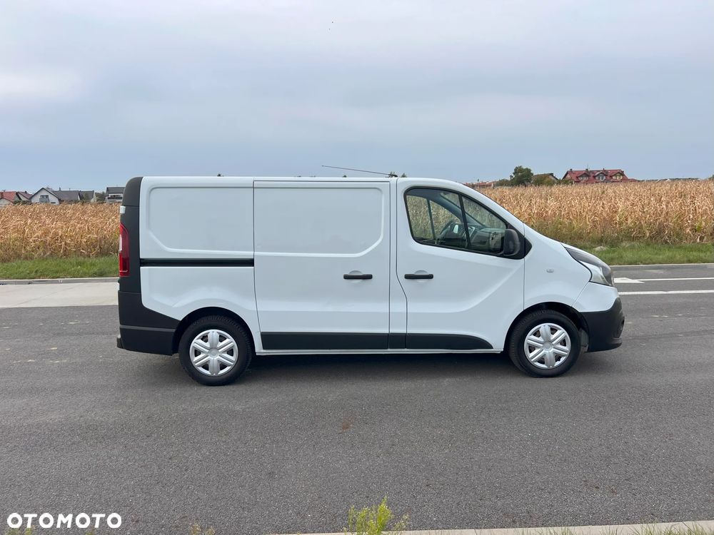 Renault Trafic - 1