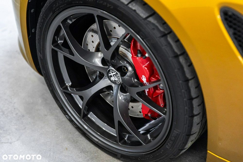 Alfa Romeo Giulia - 14