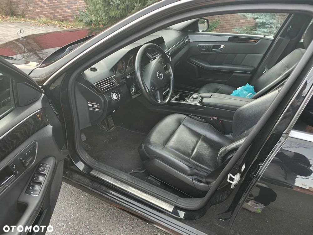 Mercedes-Benz Klasa E 300 CDI BlueEff Avantgarde - 11