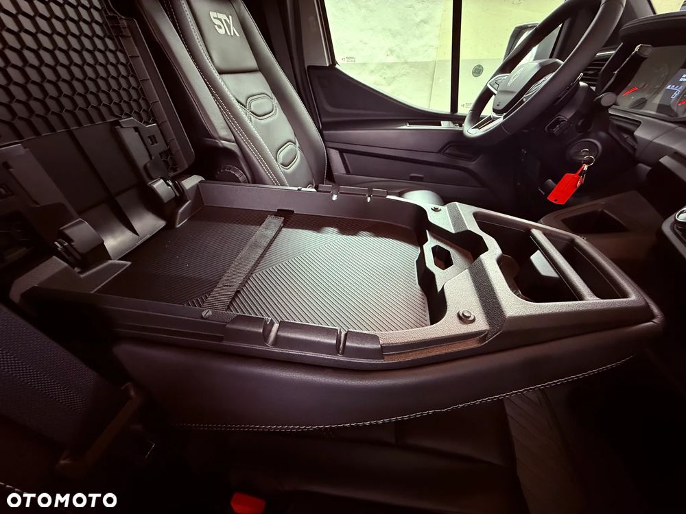 Renault MASTER IV Nowy koniowóz STX Automat, GWARANCJA - 25