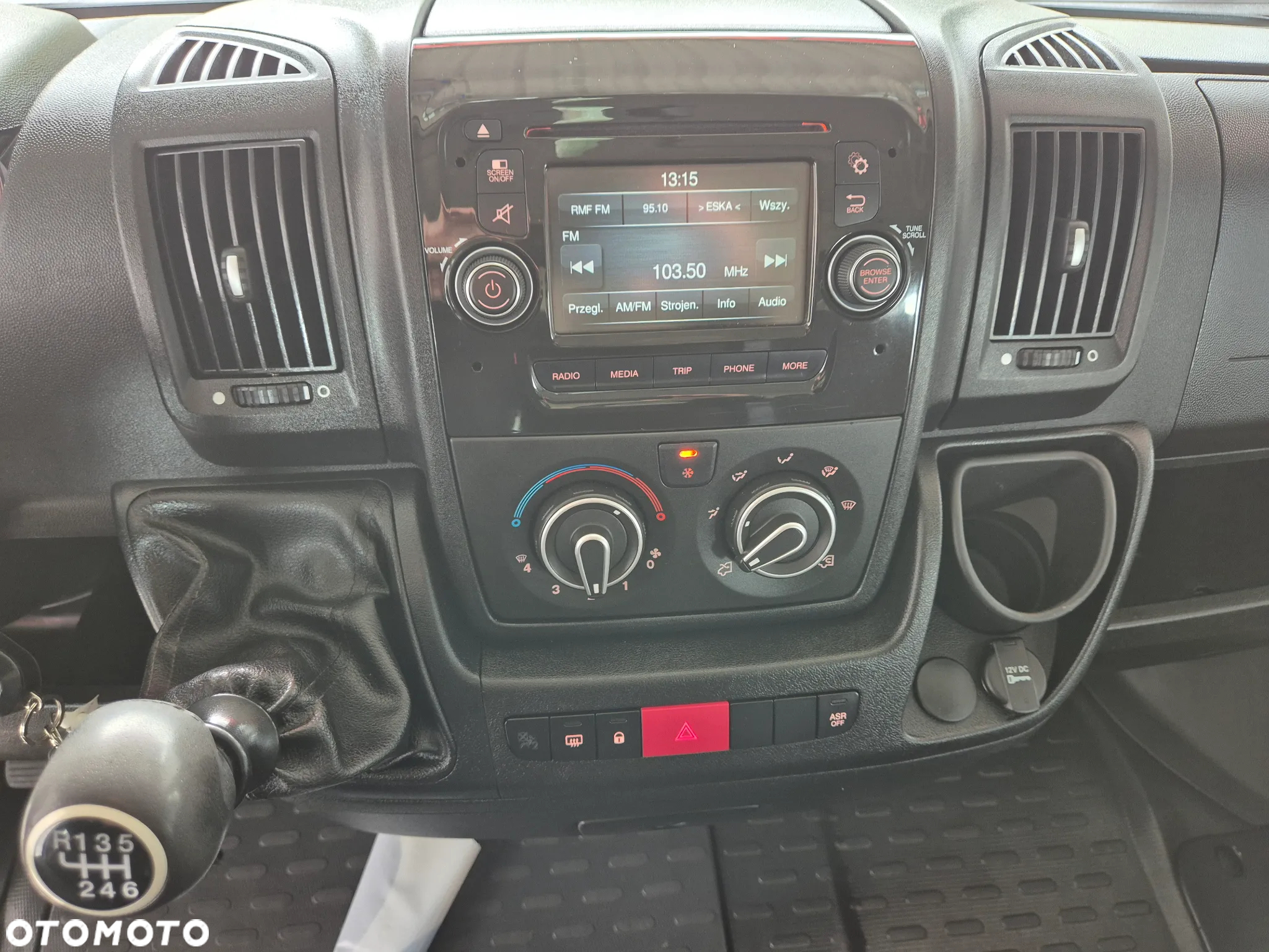 Peugeot Boxer 333 BlueHDi L2H2 - 36