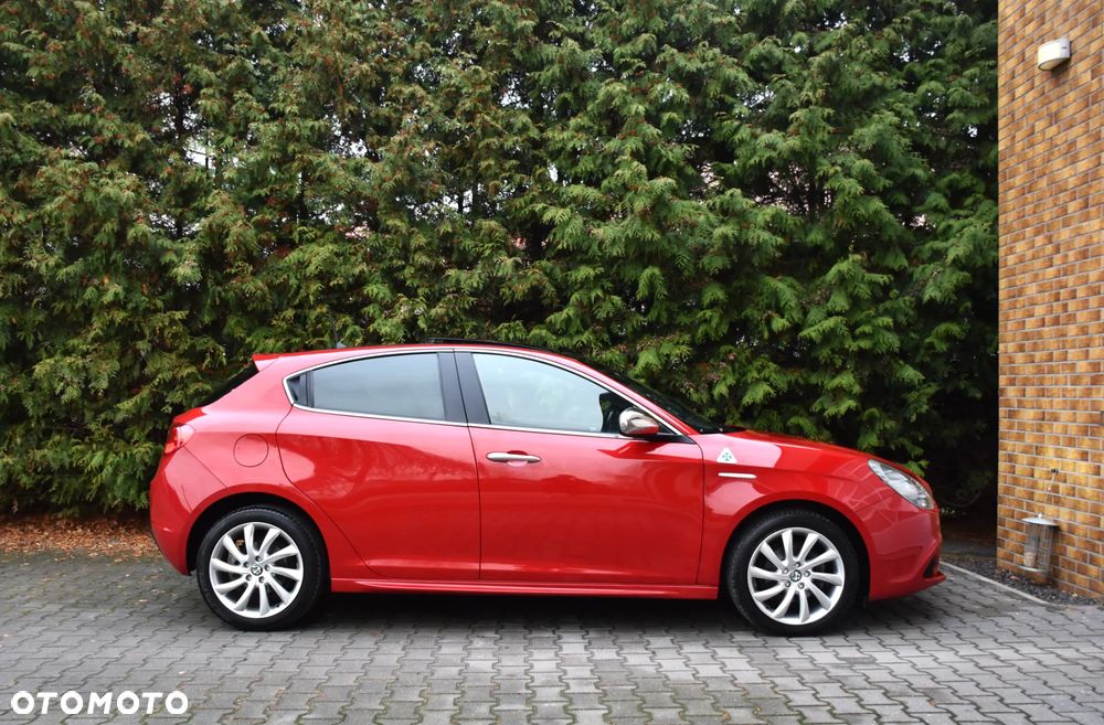 Alfa Romeo Giulietta 1.6 JTDM Distinctive - 6
