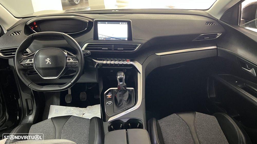 Peugeot 3008 1.2 PureTech Active Pack - 22