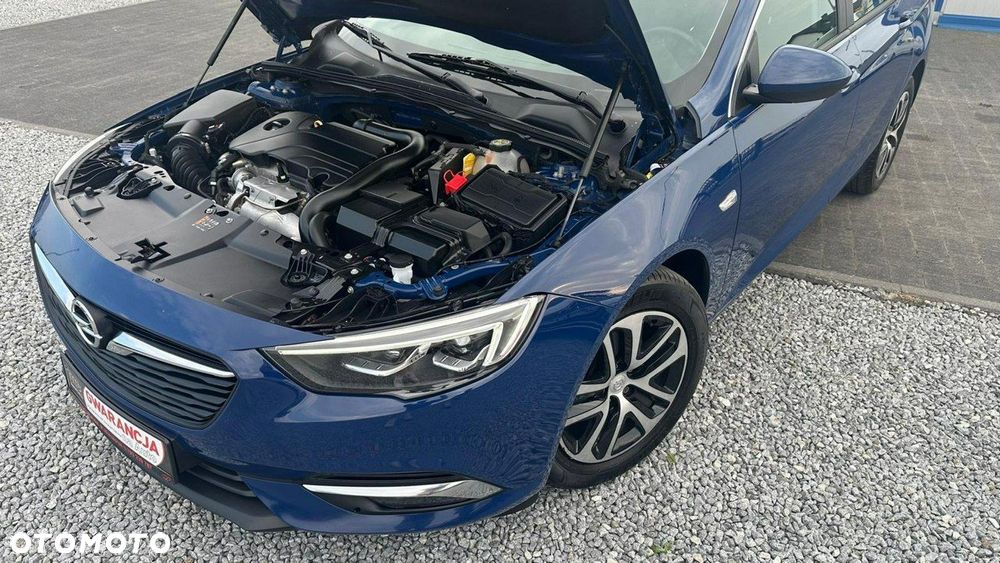 Opel Insignia - 30