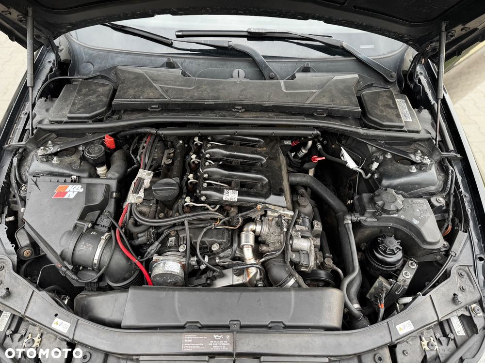 BMW Seria 3 335d DPF Edition Sport - 17