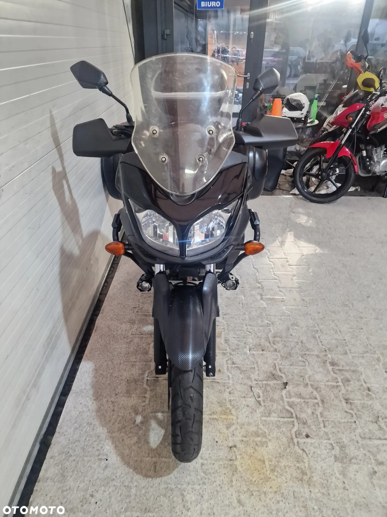 Suzuki DL - 9