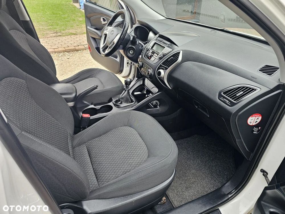 Hyundai ix35 - 17