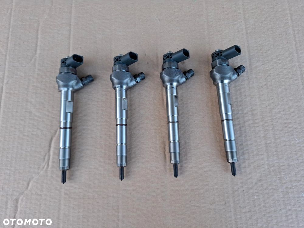 WTRYSK 1.6 TDI 04L130277AD SKODA OCTAVIA III AUDI A3 8V - 3