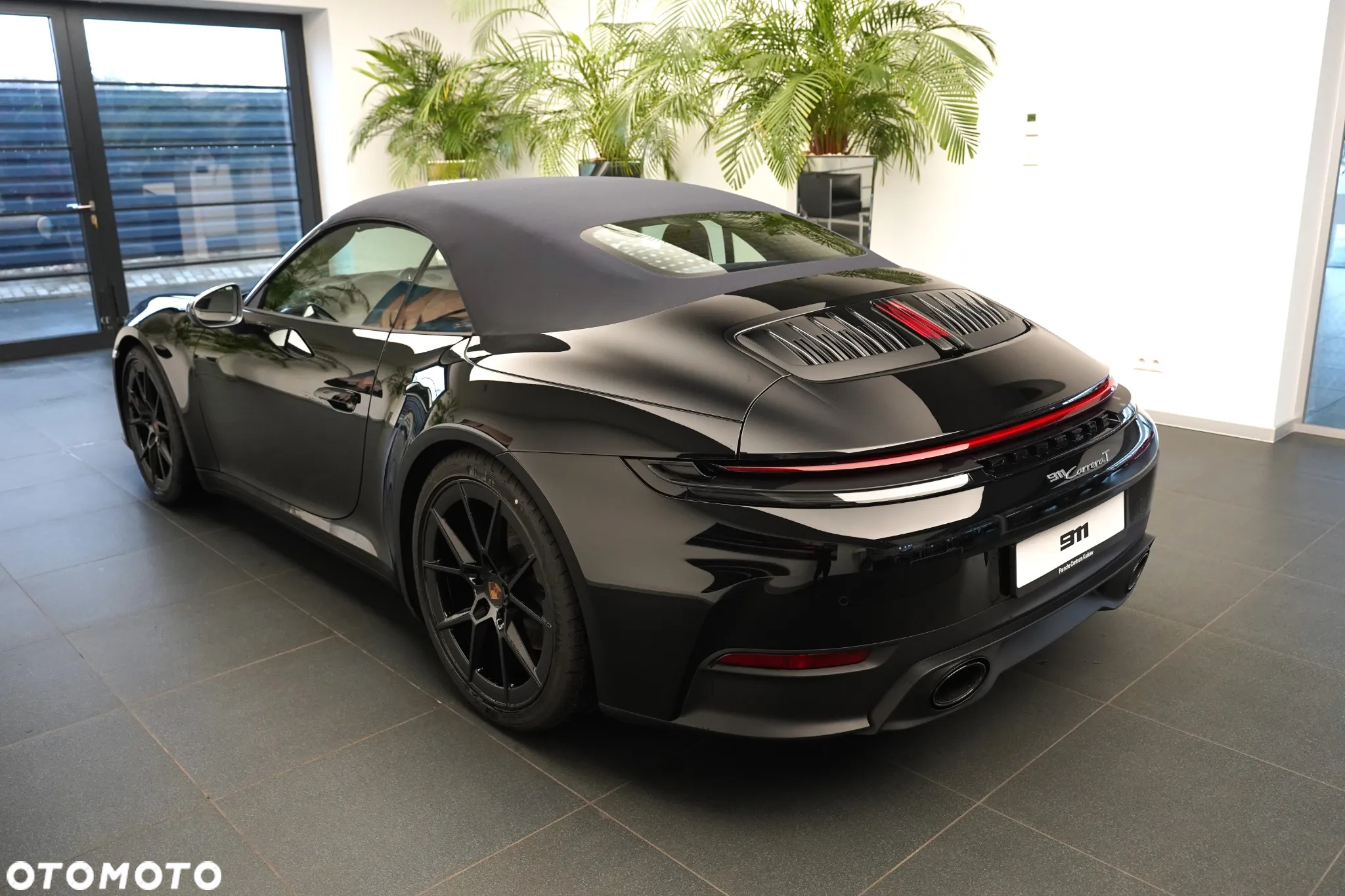 Porsche 911 Carrera T - 2