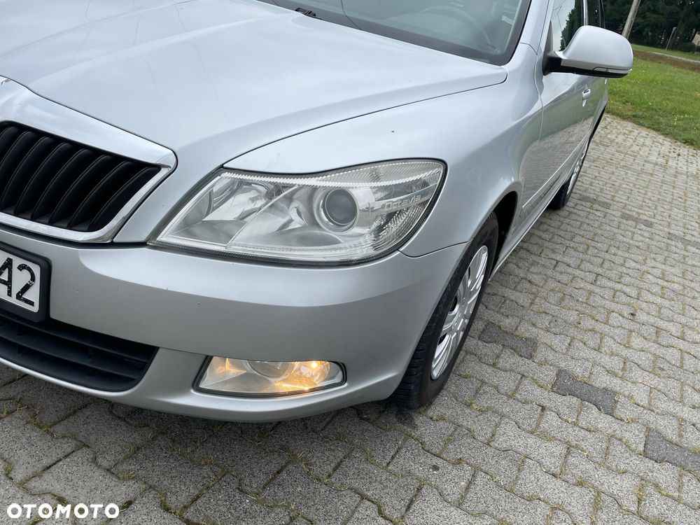 Skoda Octavia 2.0 TDI DPF Ambition - 15