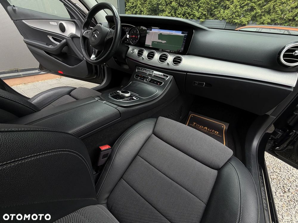 Mercedes-Benz Klasa E 220 d Business Edition 9G-TRONIC - 16