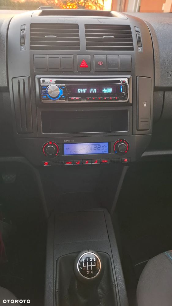Volkswagen Polo 1.4 TDI Tour - 14