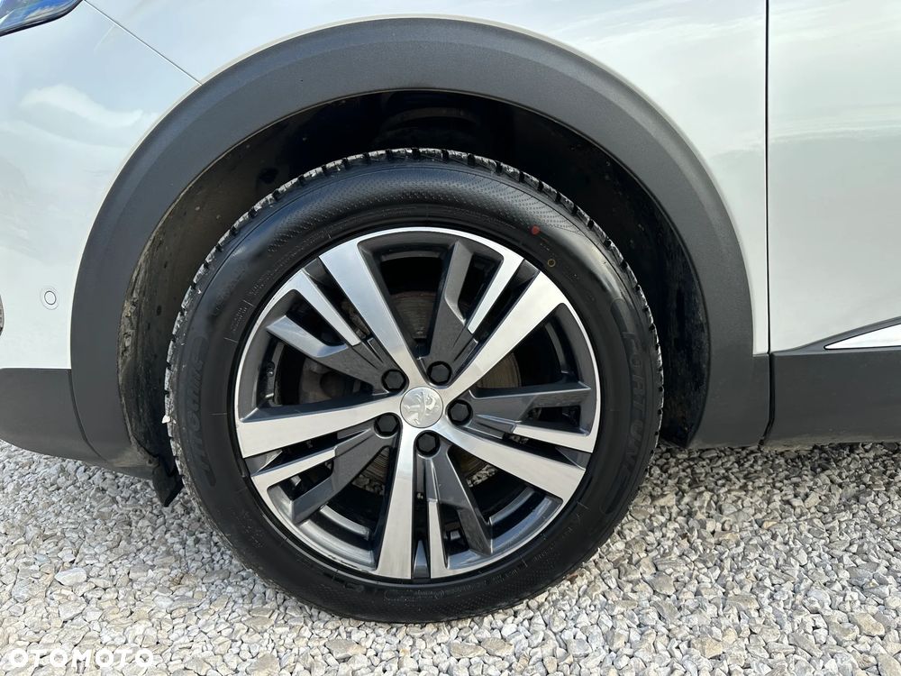Peugeot 3008 1.5 BlueHDi Allure S&S - 33