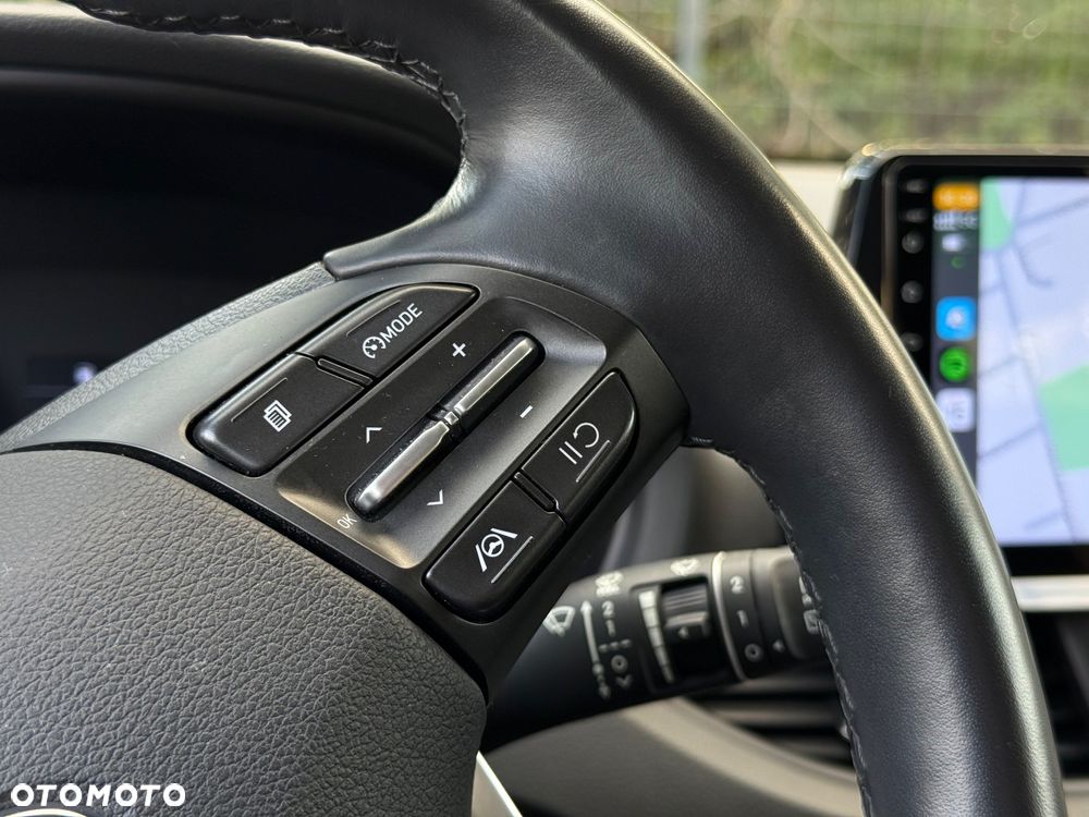 Hyundai i30 1.5 DPI Classic + - 16