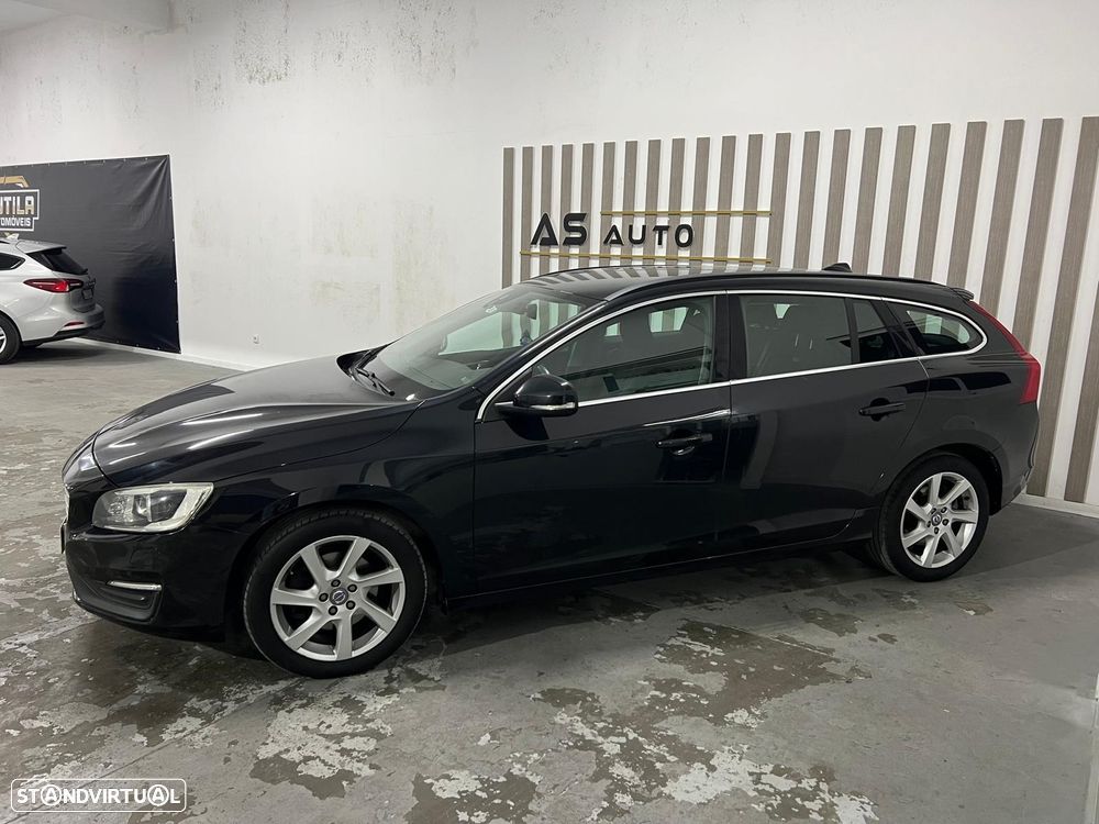 Volvo V60 2.0 D4 Summum Eco - 4