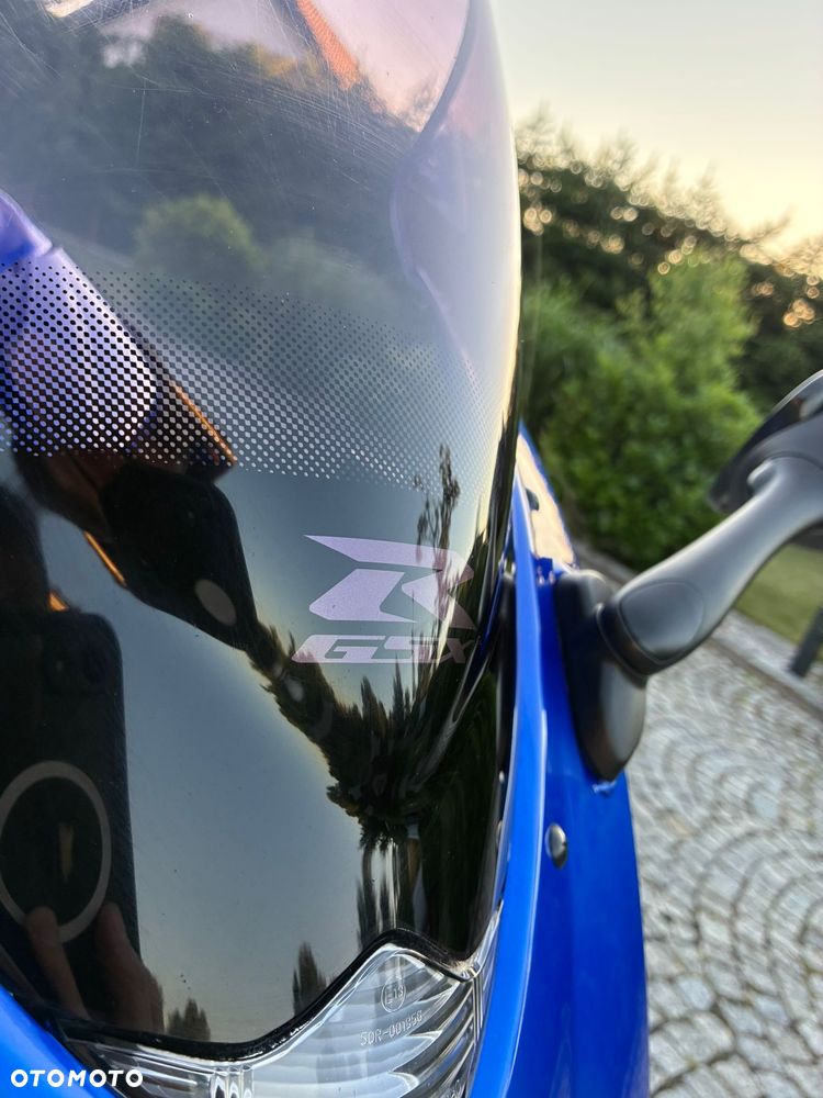 Suzuki GSX-R - 28