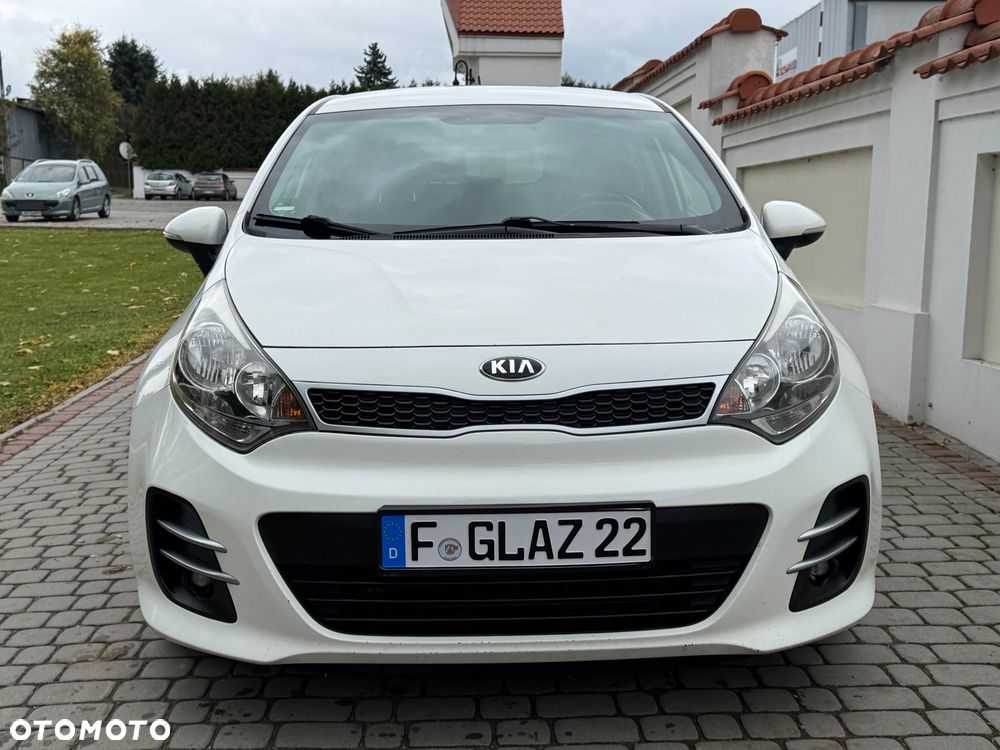 Kia Rio - 26