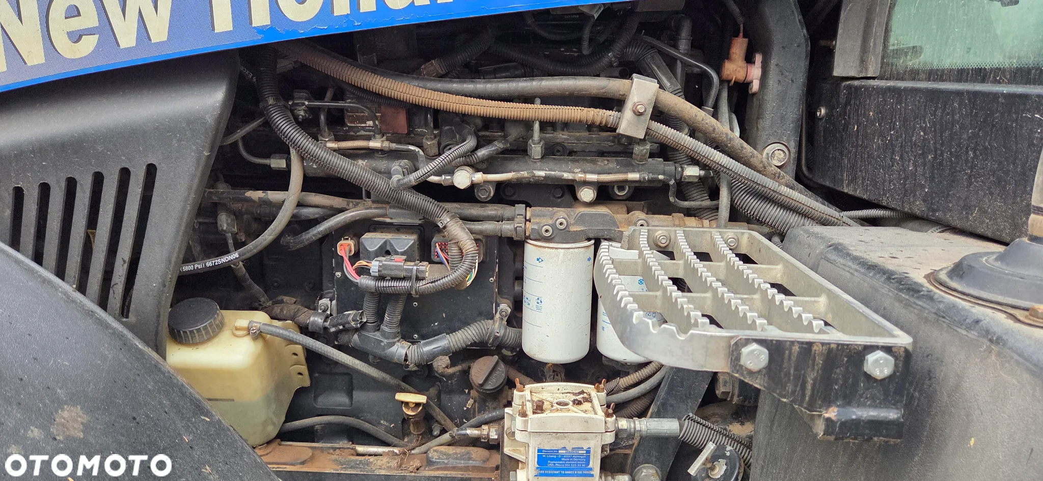 New Holland T8040 - 10