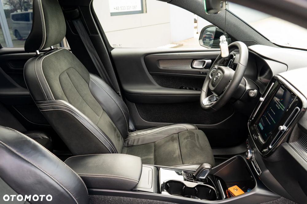 Volvo XC 40 Recharge 78 kWh Twin Motor Plus - 21