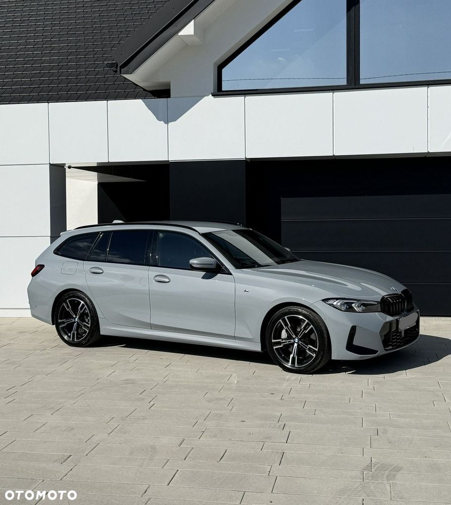 BMW Seria 3 330i xDrive M Sport sport - 36