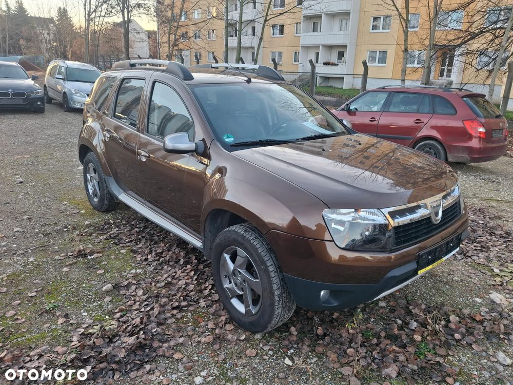 Dacia Duster 1.6 16V 4x4 Laureate - 4