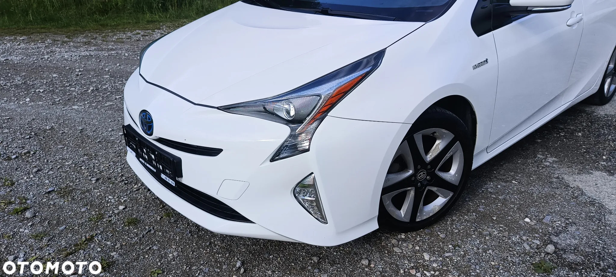 Toyota Prius 1.8 Hybrid Prestige - 13