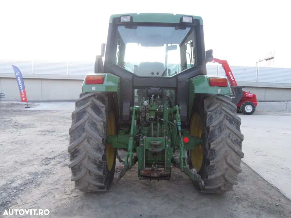John Deere 6100 cu incarcator frontal - 6