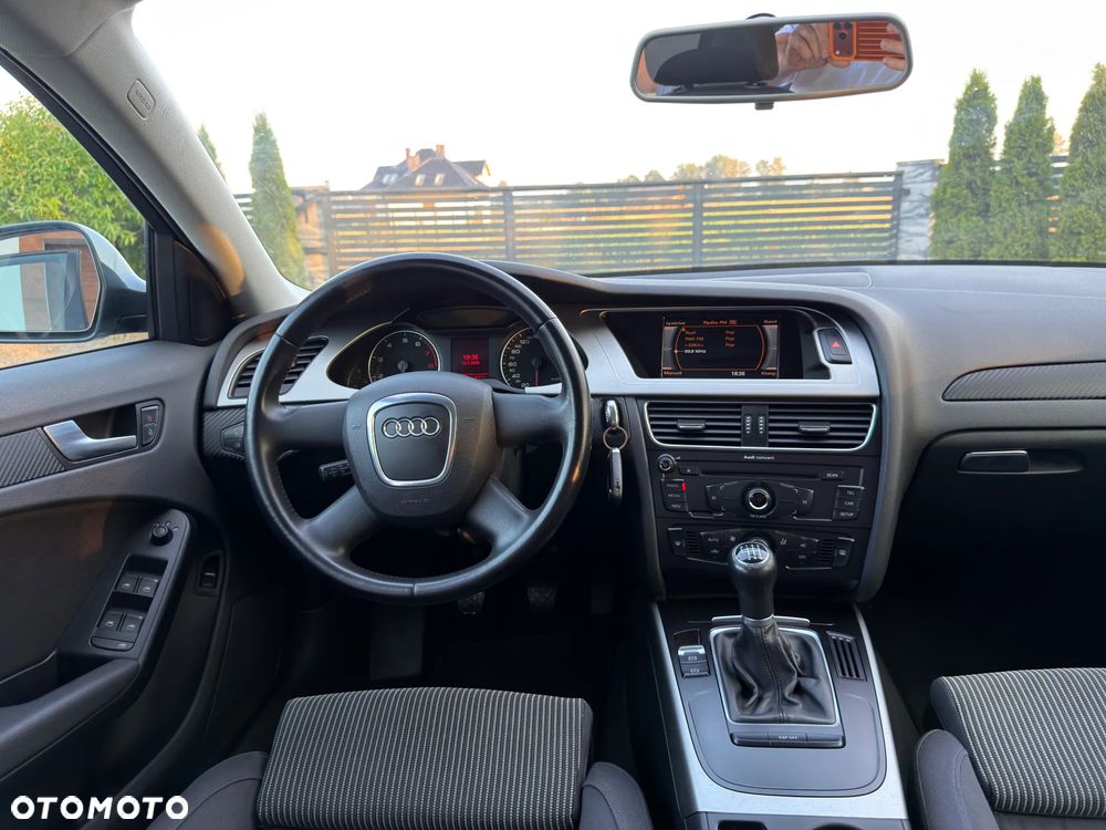 Audi A4 Limousine 1.8 TFSI Attraction - 34