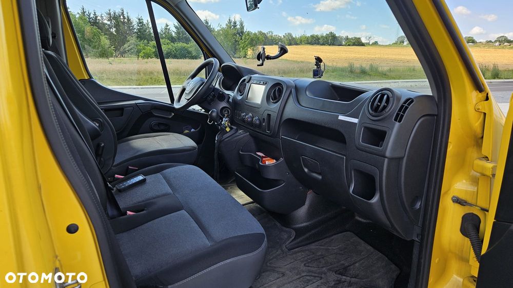 Renault Master III - 8