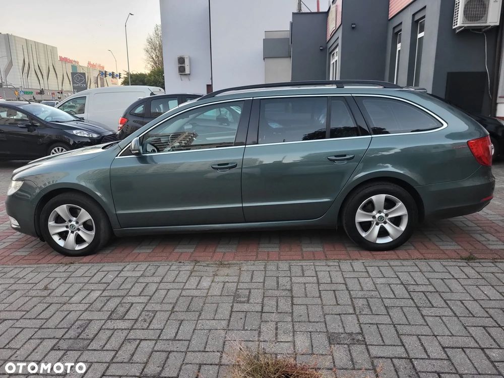 Skoda Superb 2.0 TDI Exclusive - 7