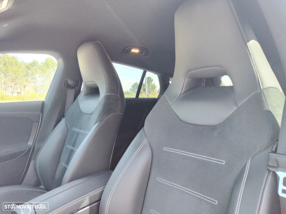 Mercedes-Benz CLA 250 e Shooting Brake AMG Line - 6