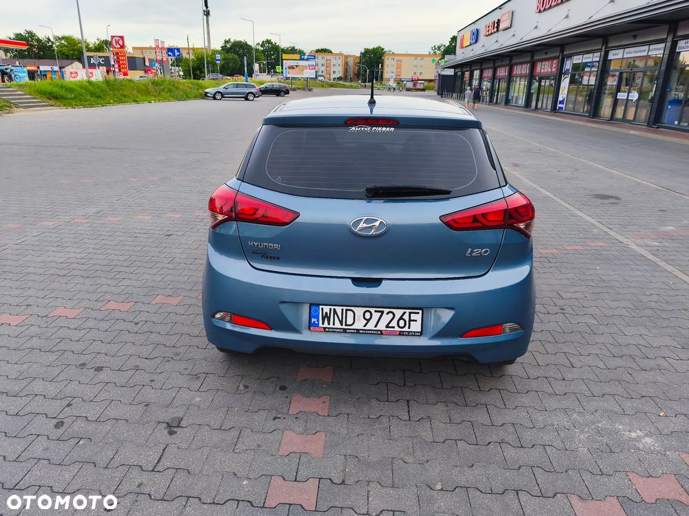 Hyundai i20 1.2 Fresh - 4
